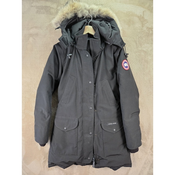 Canada Goose Jackets & Blazers - Canada Goose Down Jacket Parka Coyote Fur Hooded Women's Size S